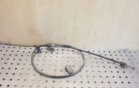 Toyota Yaris Handbrake/parking brake wiring cable 