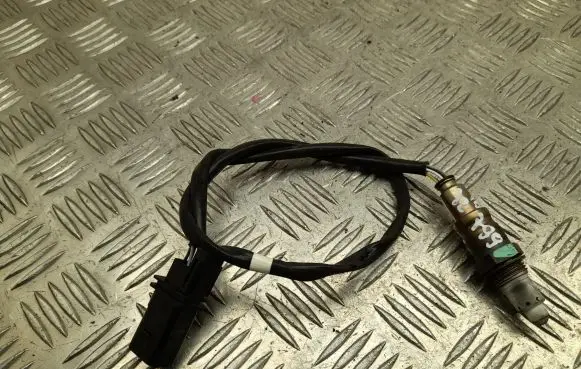 Volkswagen Touran III Lambda probe sensor 04L906262GK