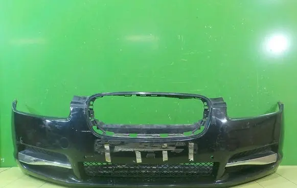 Jaguar XF X250 Front bumper PRZOD UP285