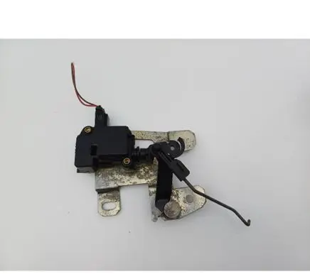 Volkswagen Golf IV Tailgate boot lock/latch motor 3B0959781C 1J9827425D