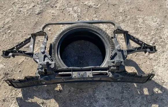 BMW X3 E83 Radiator support slam panel 3330911