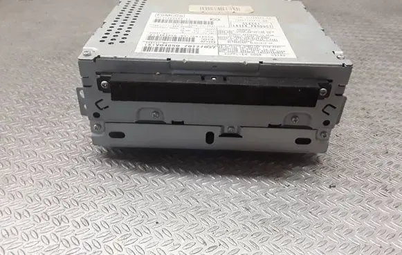 Volvo V70 Radio/CD/DVD/GPS head unit 31260543AA 31260540 7G9N18C815BB
