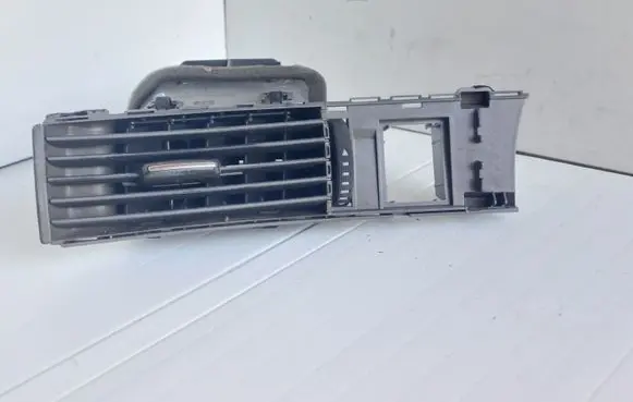 Audi A6 S6 C6 4F Dashboard side air vent grill/cover trim 4F1820901C