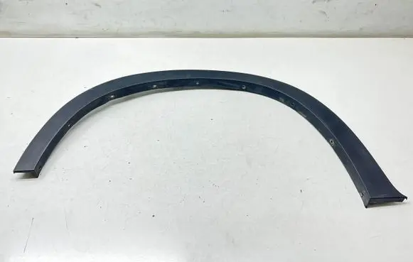 BMW X5 E70 Front arch trim 51777158427 10503410