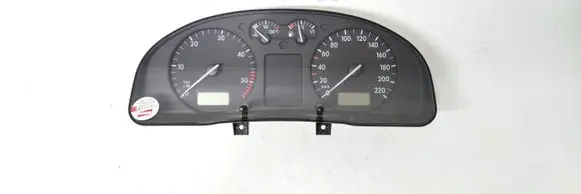 Volkswagen PASSAT B5 Speedometer (instrument cluster) 09051940090