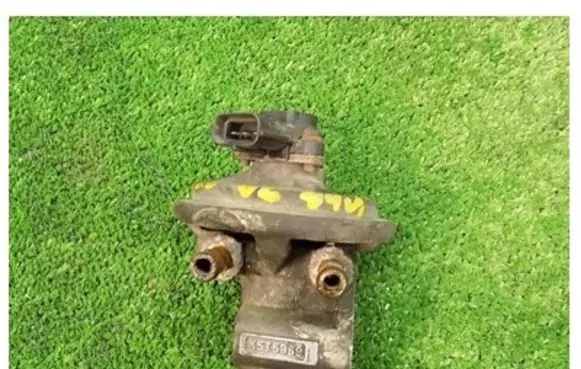 Mazda Millenia EGR valve K5T5989