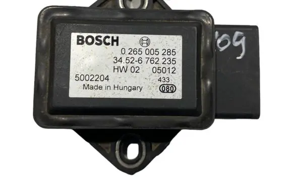 BMW 7 E65 E66 ESP acceleration yaw rate sensor 6762235 34526762235 0265005285