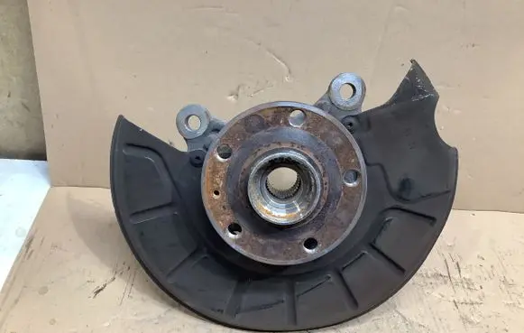 Volkswagen Tiguan Front wheel hub 5N0400054T