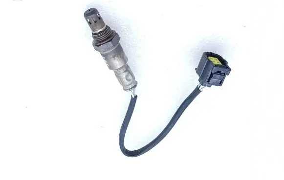 Mercedes-Benz CLS C219 Lambda probe sensor A0065422018