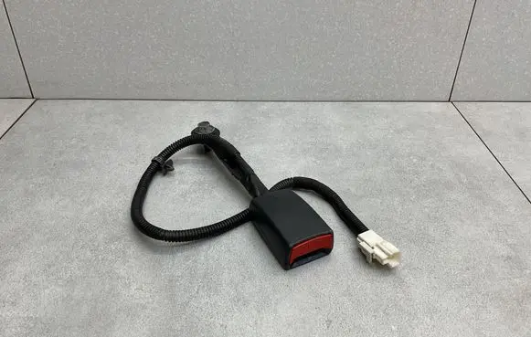 Hyundai i40 Front seatbelt buckle 888303Z000RY