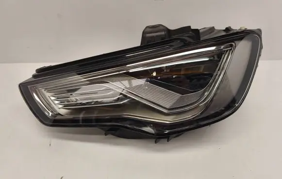 Audi A3 S3 8V Headlight/headlamp 8V0941033AE 1EX01074071 352437W