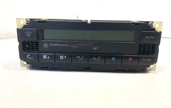 Volkswagen Golf IV Climate control unit 3B1907044B 5HB00761710