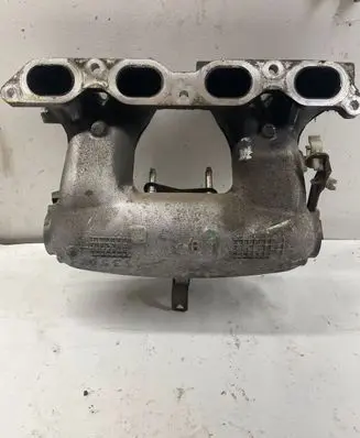 Toyota Prius (XW20) Intake manifold
