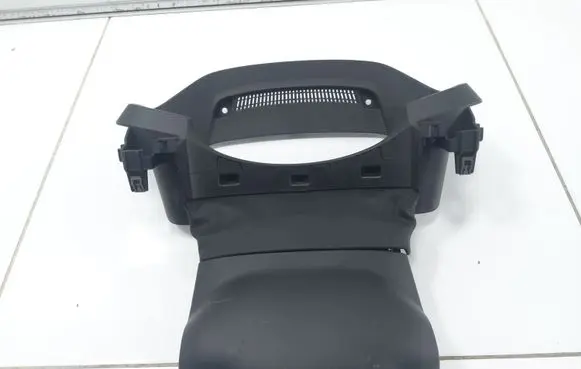 Volvo S90, V90 Steering wheel column trim 31363690