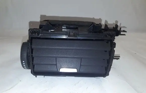 BMW 1 F20 F21 Dash center air vent grill NOCODE