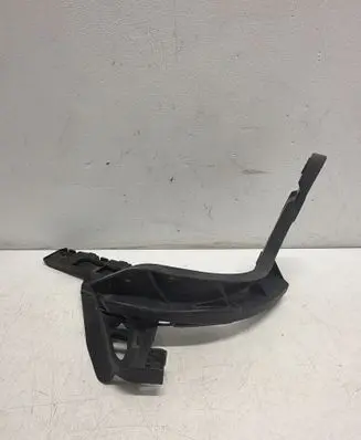 Opel Zafira C Rear bumper mounting bracket 13300744 13300740