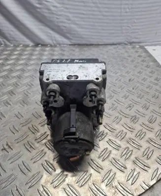 Audi A4 S4 B5 8D ABS Pump 4a0614111g 0261216011 4A3614111G