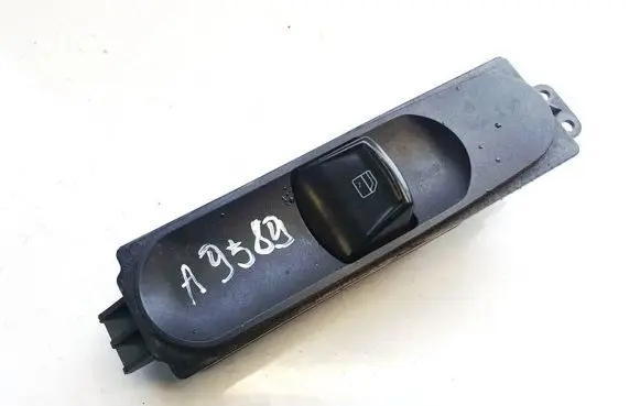 Mercedes-Benz Sprinter W906 Electric window control switch a9065450913