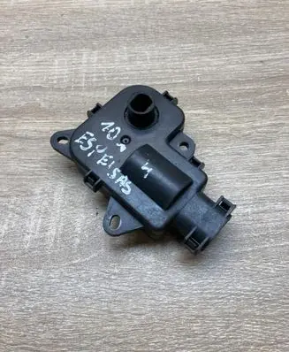Renault Espace IV Air flap motor/actuator 7701206538