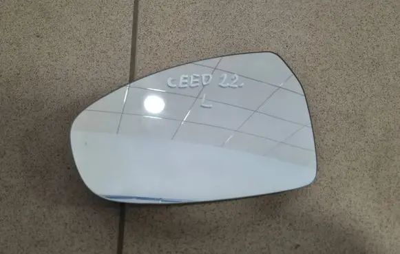 KIA Ceed Wing mirror glass 