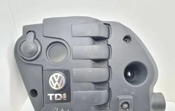 Volkswagen PASSAT B5.5 Engine cover (trim) 038103925GL 038103925