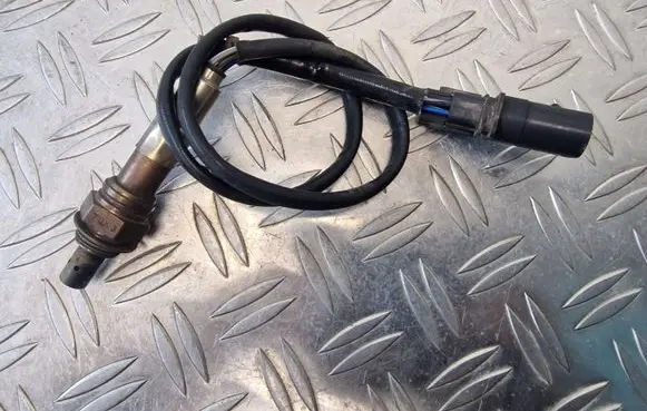 Volkswagen PASSAT B6 Lambda probe sensor 03G906262B