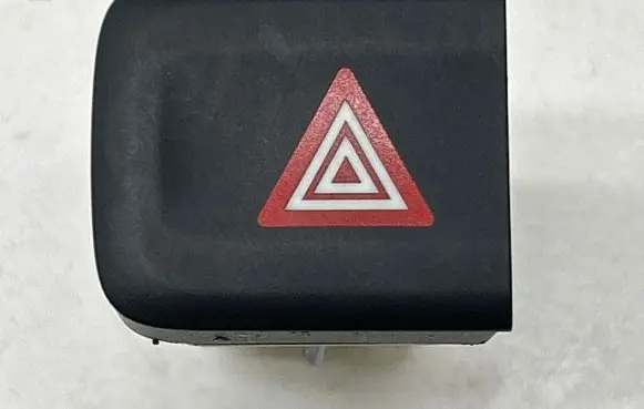 Citroen Berlingo Hazard light switch 98170430ZD