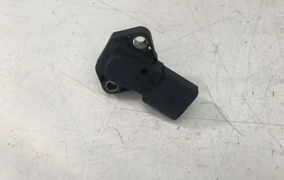 Audi A6 S6 C5 4B Air pressure sensor 059906051 0281022326