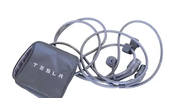 BMW 2 F45 Electric car charging cable 147907500C
