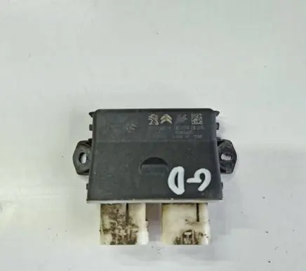 Opel Grandland X Tailgate/trunk control unit/module 9809260680 D2443090 32813600