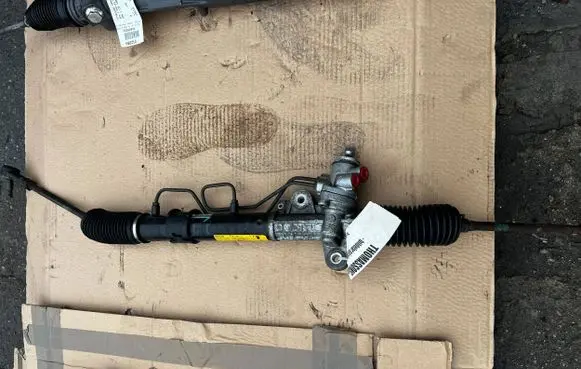Hyundai Coupe Steering rack 577002C000