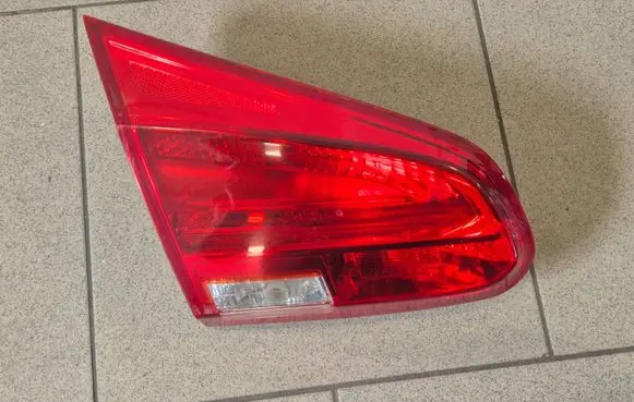 KIA Ceed Tailgate rear/tail lights 92403A20
