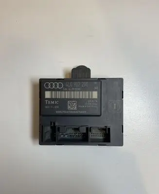 Audi Q7 4L Door control unit/module 4L0907290