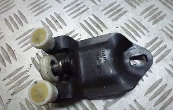 Ford Transit Custom Sliding door upper roller guide/hinge 
