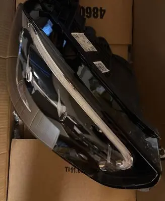 Mercedes-Benz E W213 Headlight/headlamp A2139067609