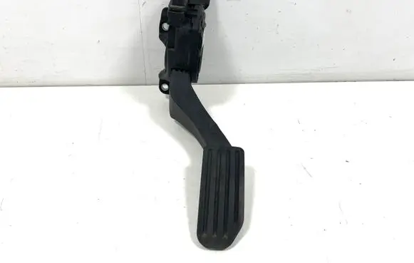 Volvo XC60 Accelerator throttle pedal 31329060 C95YE03 6PV01083403