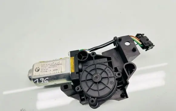 BMW 5 E60 E61 Curtain motor 55220011 6980201