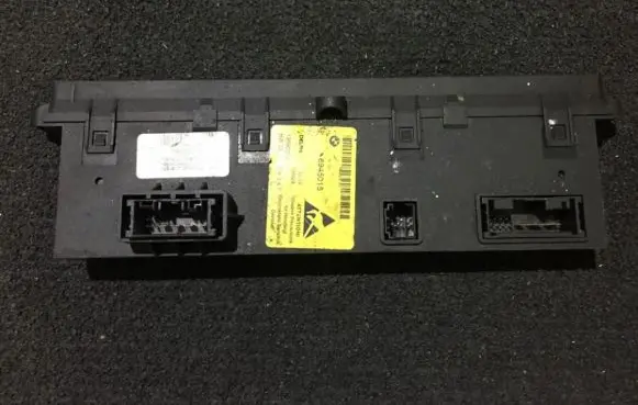 Traction control (ASR) switch