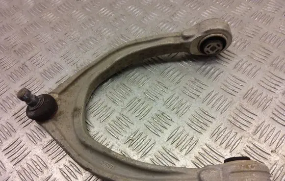 Alfa Romeo Stelvio Front lower control arm/wishbone K2066-04