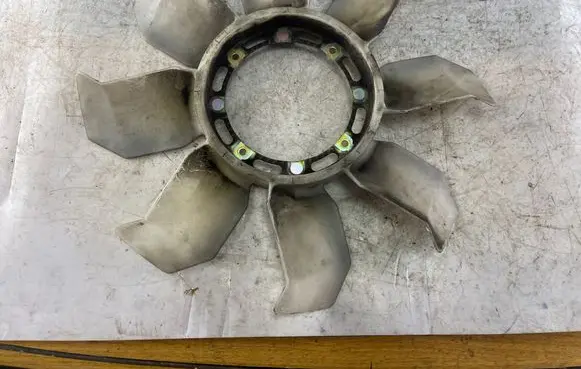 Mitsubishi Pajero Sport I Fan impeller 