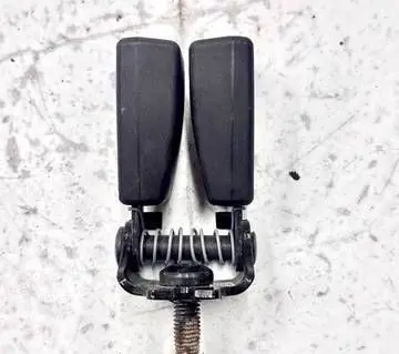 Ford Focus Middle seatbelt buckle (rear) PBM51613K21