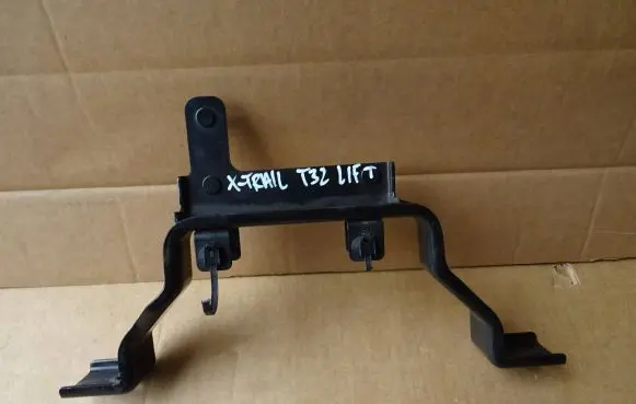 Nissan X-Trail T32 Blind spot radar bracket 