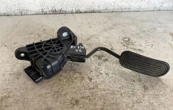 Lexus RX 330 - 350 - 400H Accelerator throttle pedal 7812048070 1988003040 1608B1