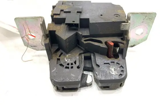 Mercedes-Benz A W169 Tailgate exterior lock 1697400036