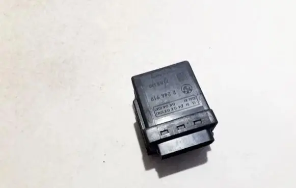 BMW X5 E53 Glow plug pre-heat relay 2246919 72rb510