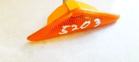 Ford Focus Front fender indicator light XS4H3K354
