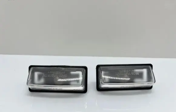 Nissan Micra K14 Number plate light