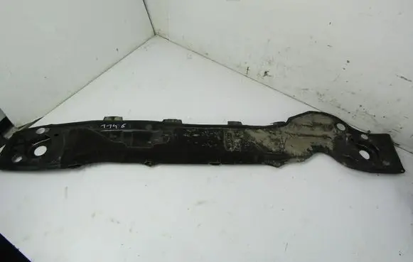 Honda CR-V Radiator support slam panel bracket 