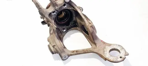 Audi A7 S7 4G Rear wheel hub 8r0505435c