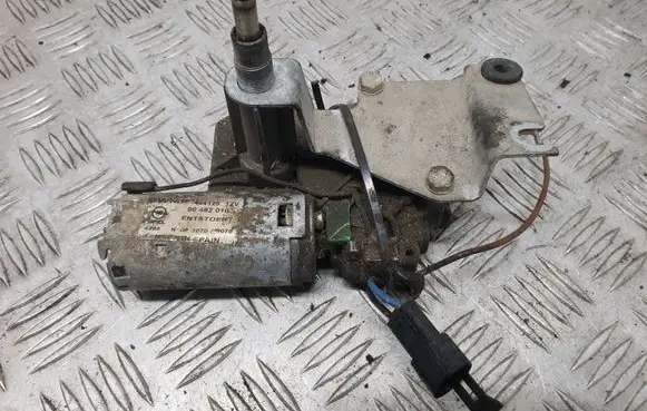 Opel Tigra A Rear window wiper motor 404125 90482010